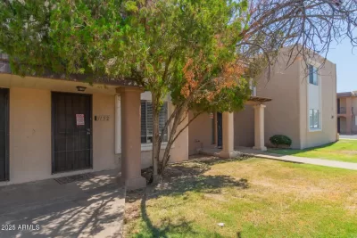 2BR Condo for Sale in Phoenix, AZ
