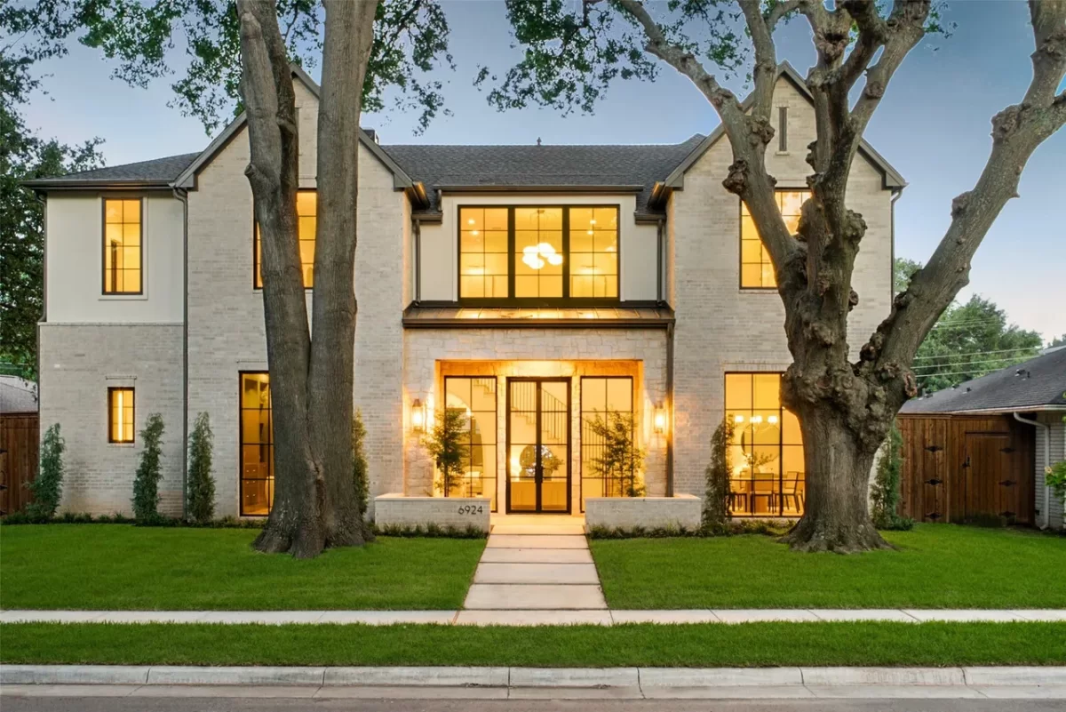 5BR House for Sale in Dallas, TX