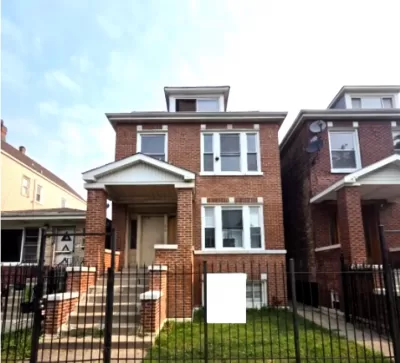 6BR Multi-Family for Sale in Chicago, IL