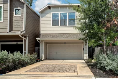 2BR House for Rent in Houston, TX