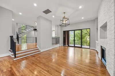3BR Townhouse for Sale in Houston, TX
