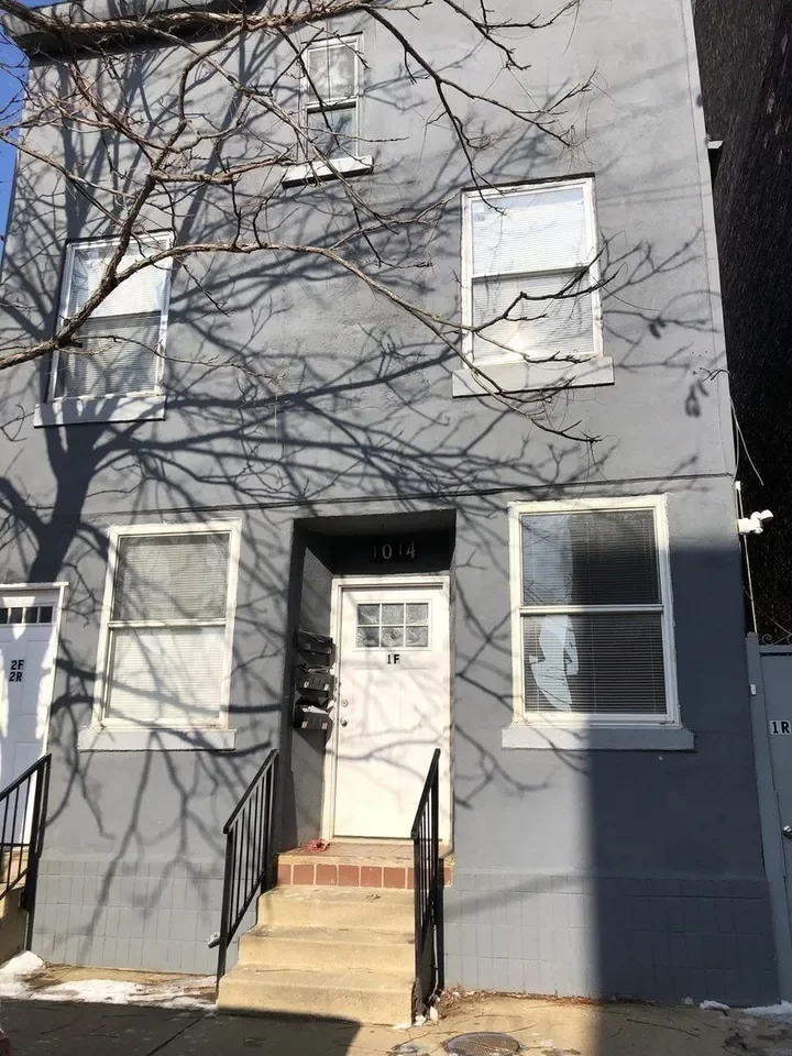 2BR Condo for Rent in Chicago, IL