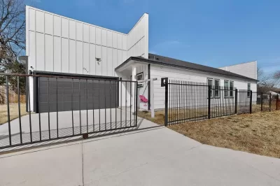 4BR House for Sale in Dallas, TX