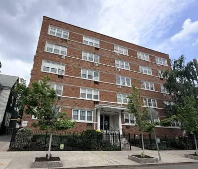 2BR Condo for Sale in Jersey City, NJ