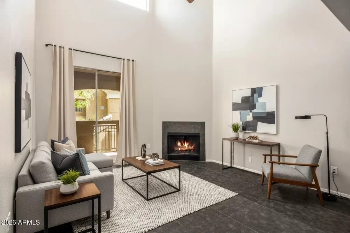 2BR Townhouse for Sale in Phoenix, AZ