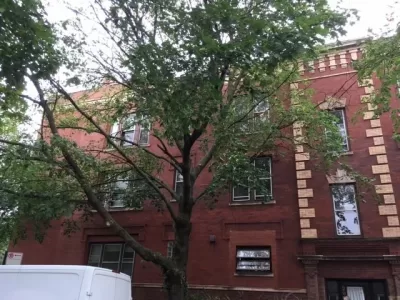 2BR House for Rent in Chicago, IL