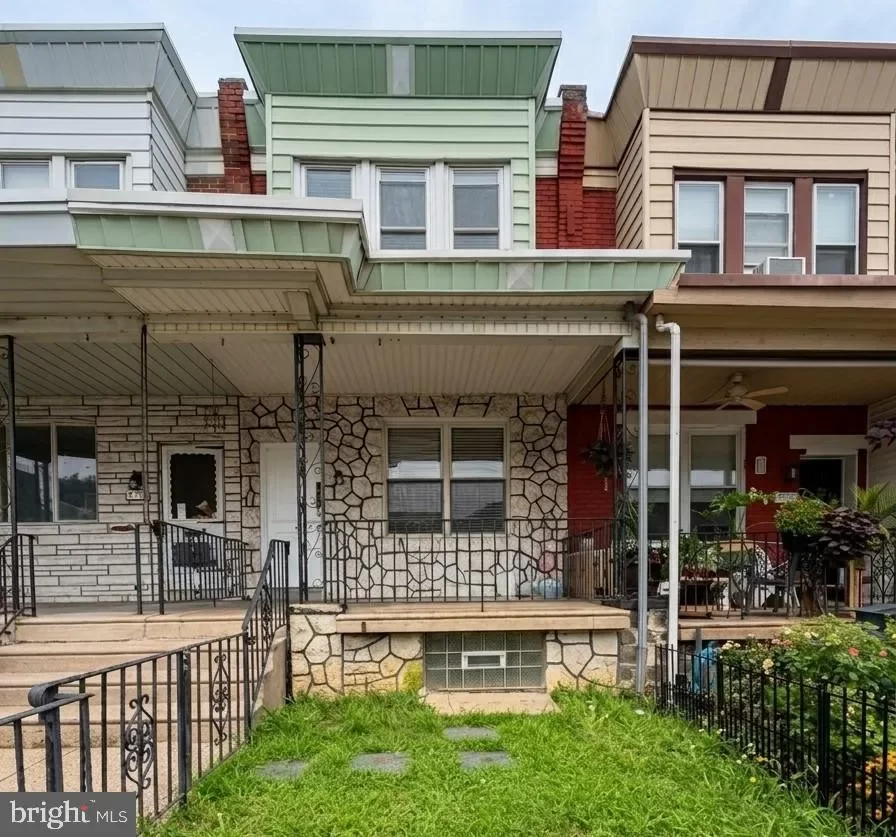 3BR Townhouse for Sale in Philadelphia, PA