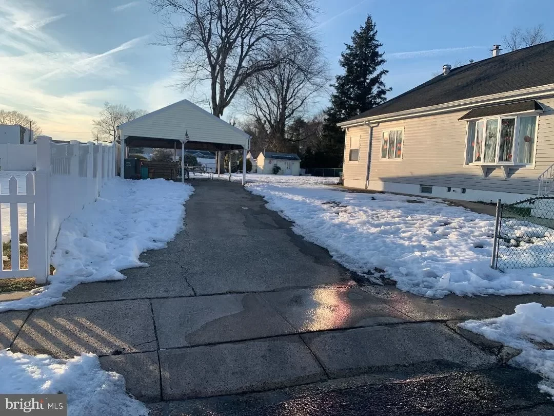 3BR House for Sale in Gloucester City, NJ