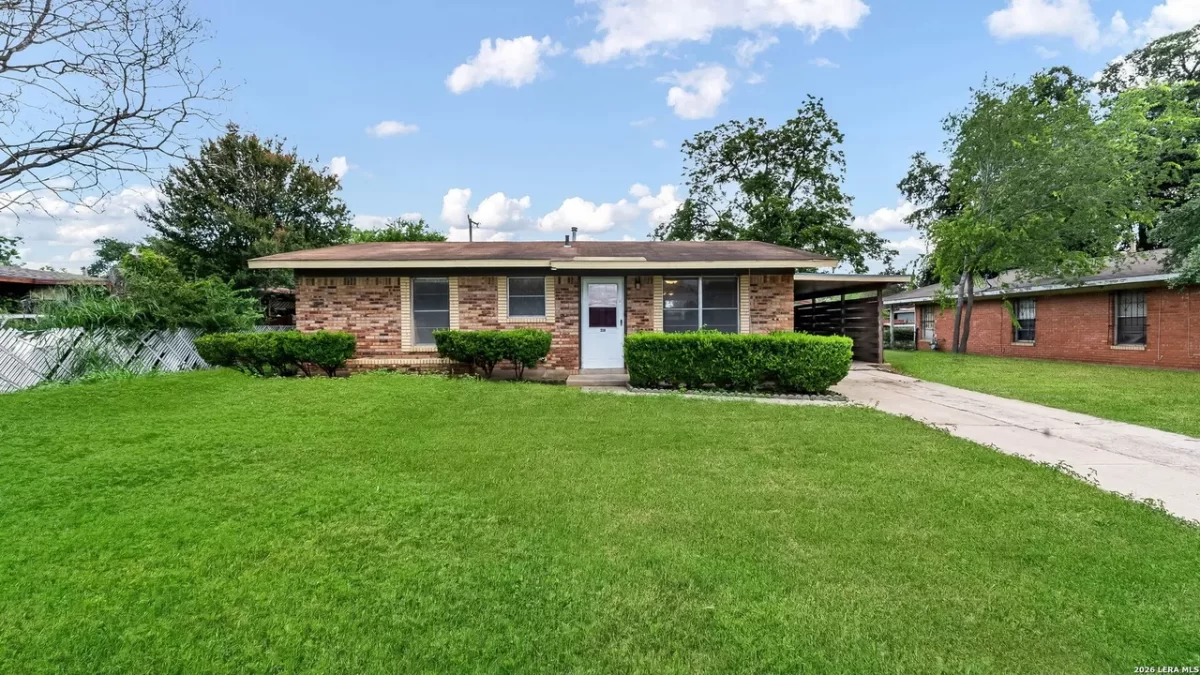 2BR House for Rent in San Antonio, TX