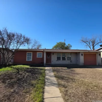 3BR House for Rent in San Antonio, TX