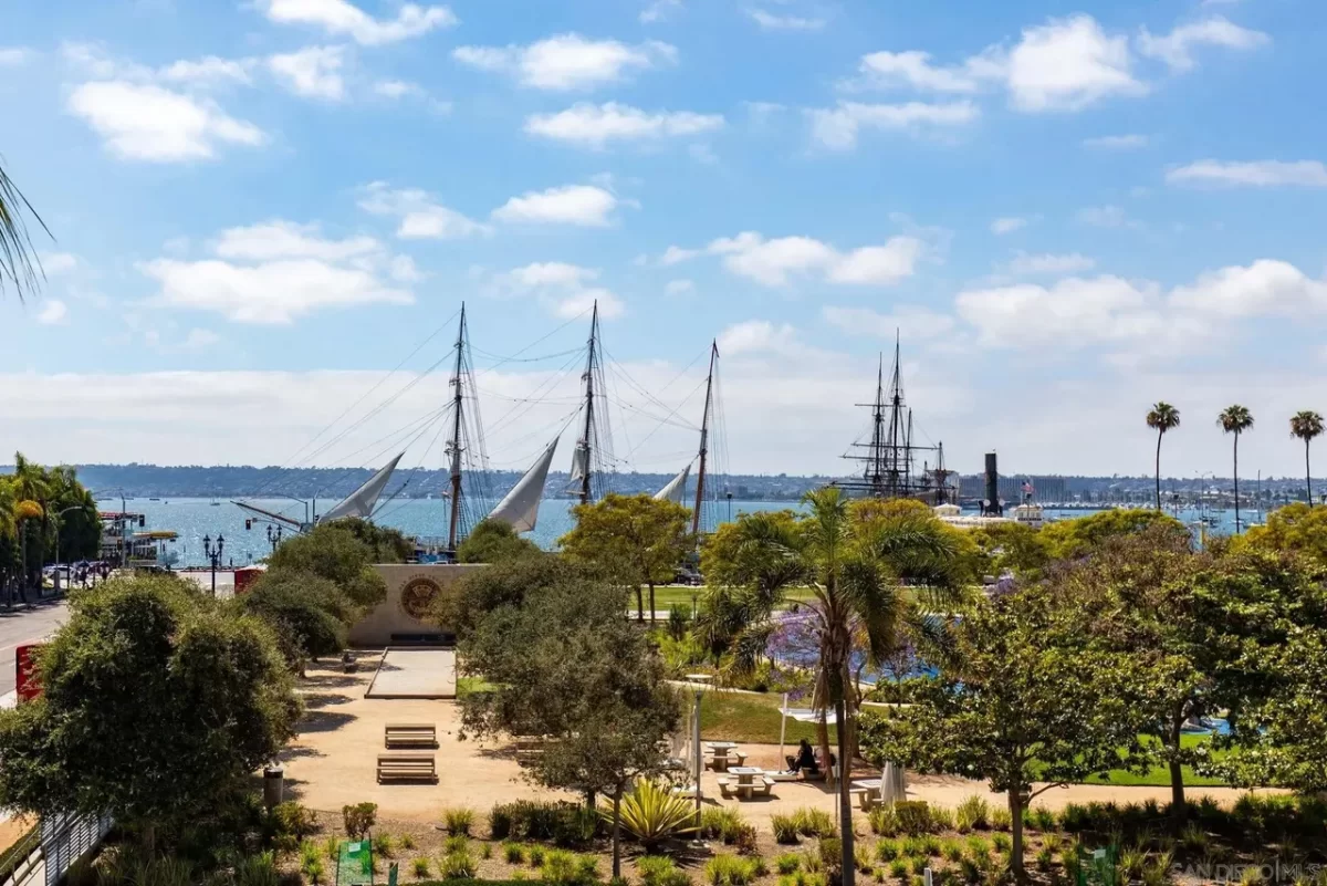 2BR Condo for Sale in San Diego, CA