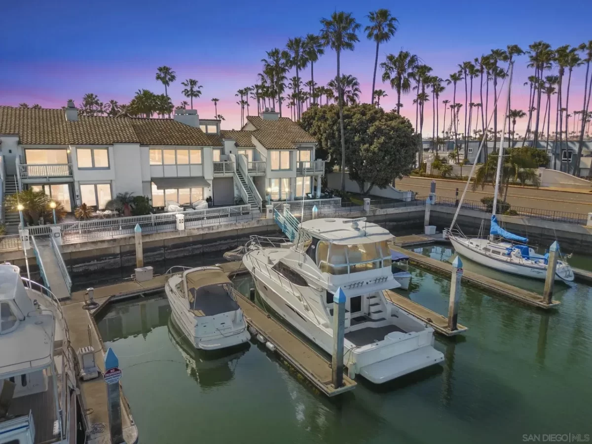 3BR Condo for Rent in Coronado, CA
