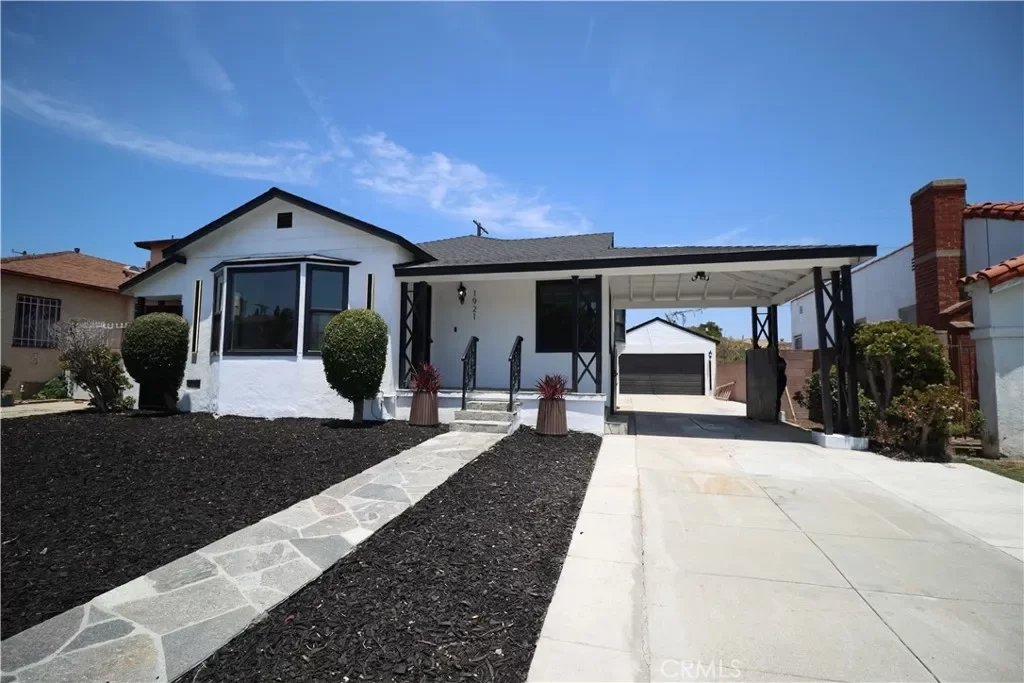 3BR House for Sale in Los Angeles, CA