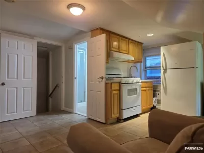 1BR Multi-Family for Rent in Cliffside Park, NJ