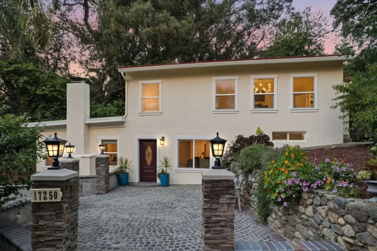 4BR House for Sale in Los Gatos, CA