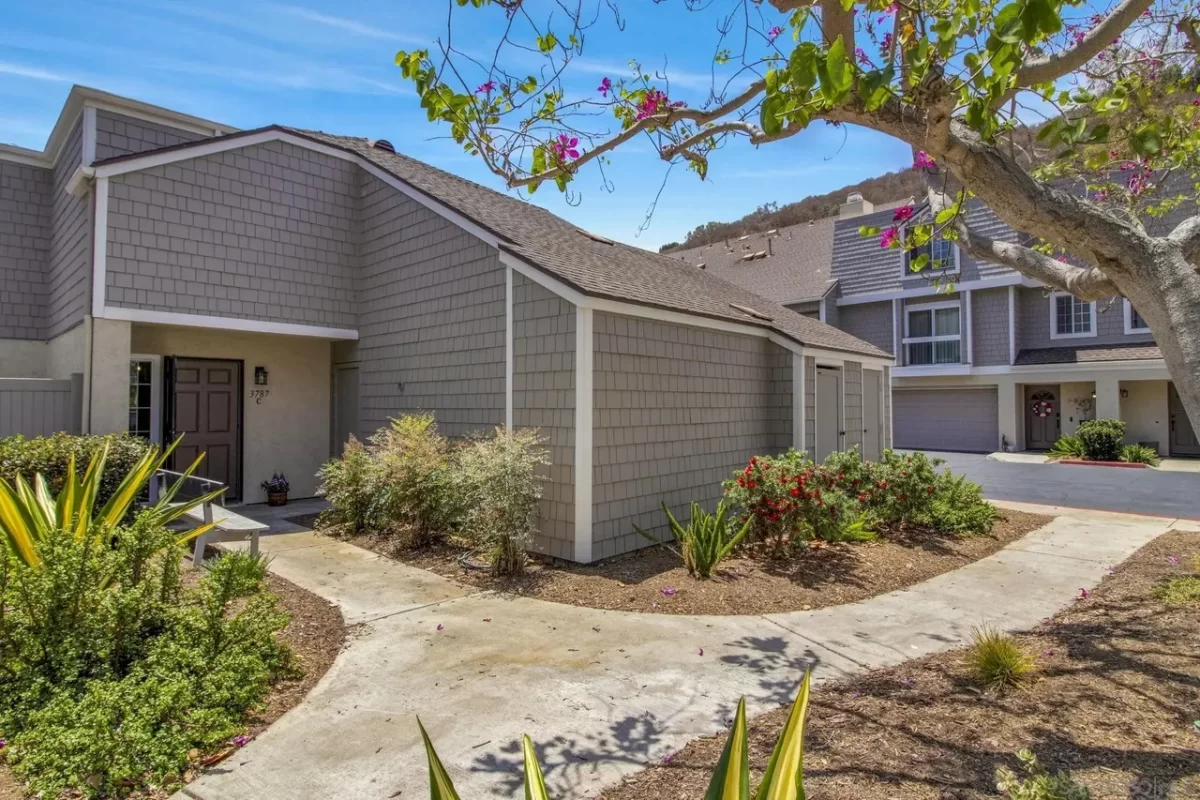 3BR Condo for Sale in San Diego, CA