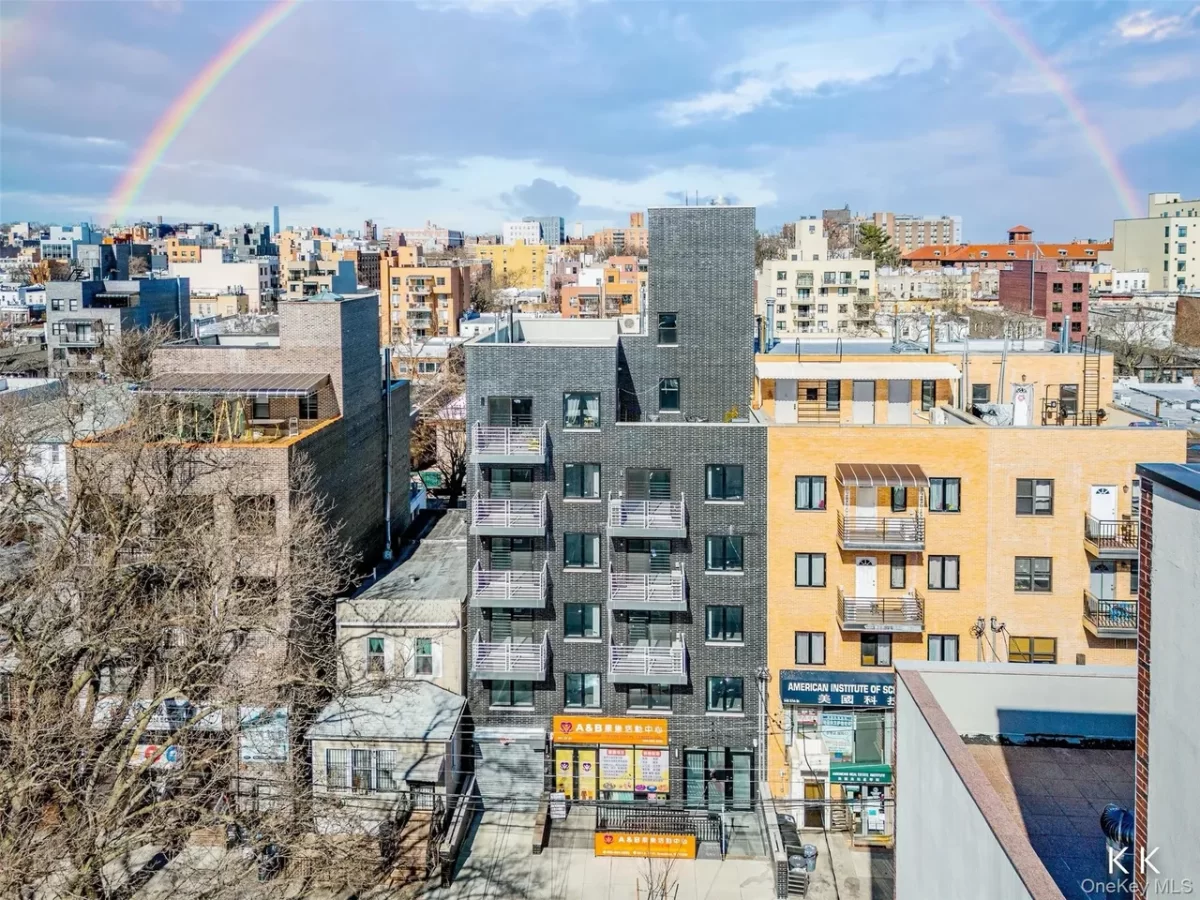 1BR Condo for Sale in Brooklyn, NY