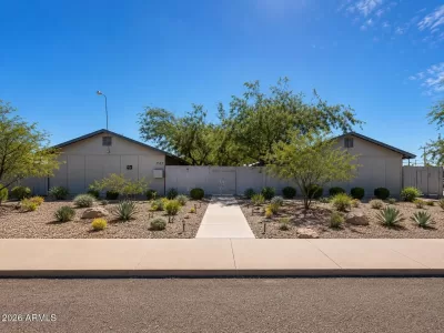 4BR Multi-Family for Sale in Phoenix, AZ