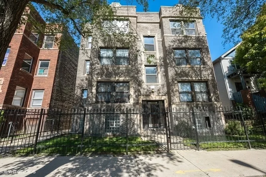 3BR Apartment for Rent in Chicago, IL