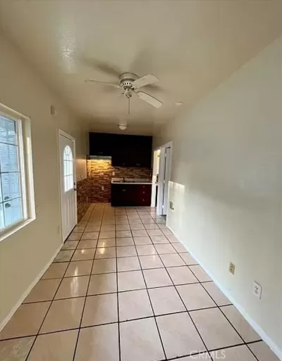 2BR House for Rent in Los Angeles, CA