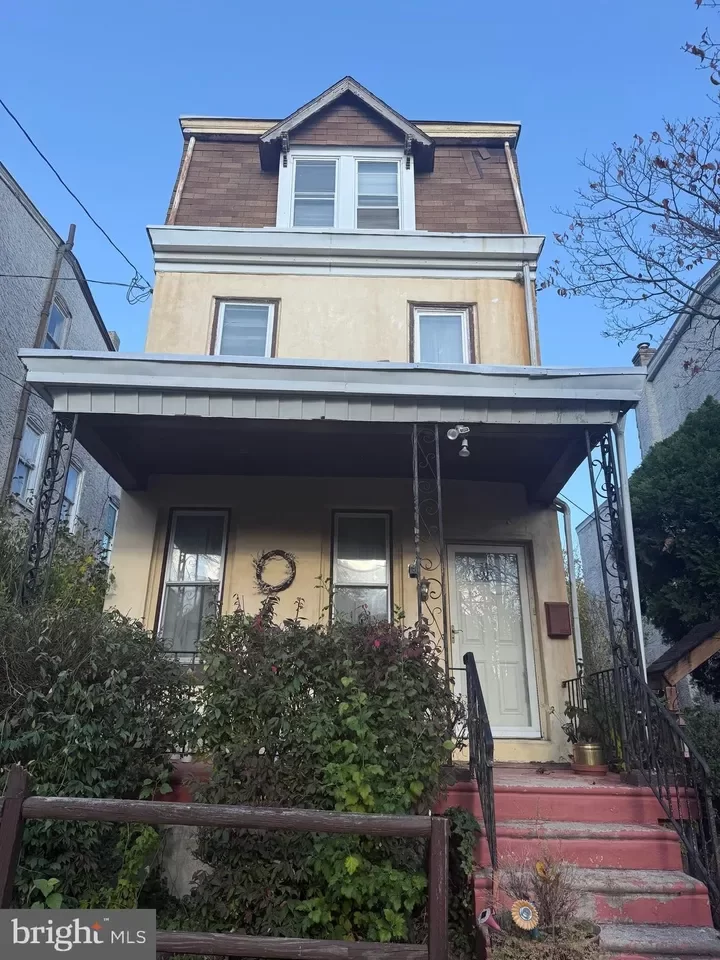 5BR House for Sale in Philadelphia, PA
