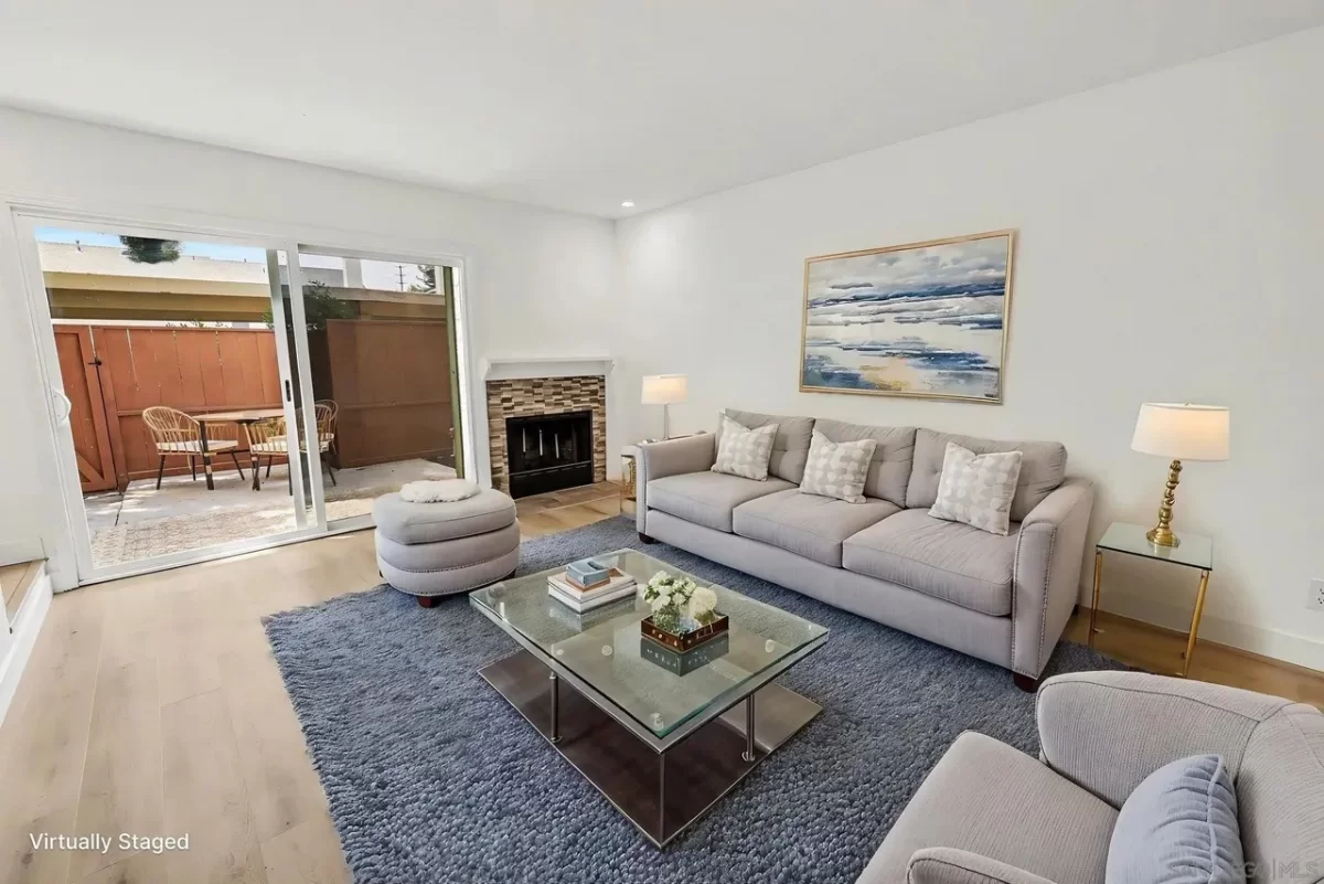 2BR Townhouse for Sale in San Diego, CA