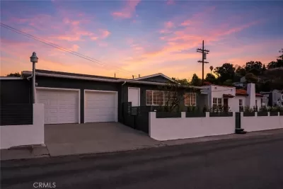 2BR House for Rent in Los Angeles, CA