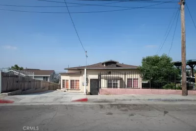 3BR House for Rent in Los Angeles, CA