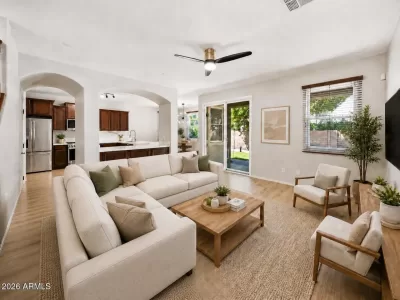 4BR House for Rent in Phoenix, AZ