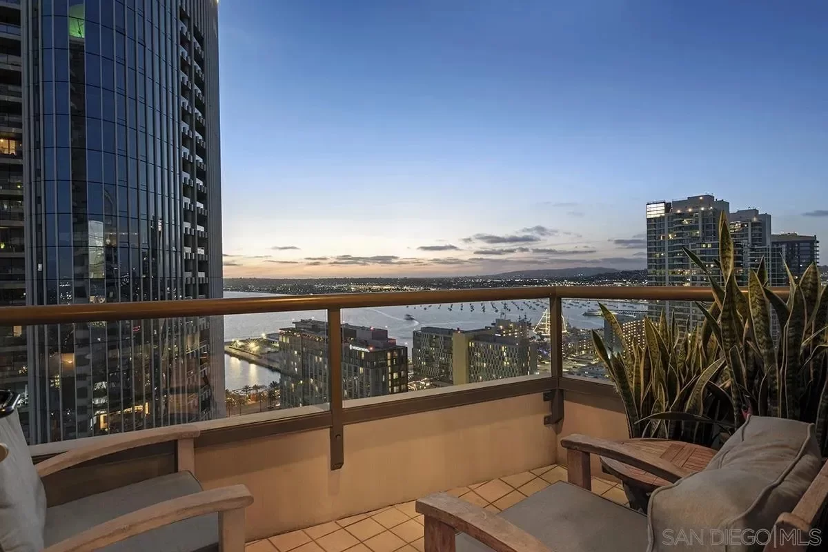 2BR Condo for Sale in San Diego, CA