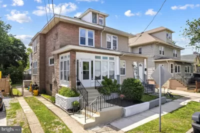 3BR Townhouse for Sale in Oaklyn, NJ