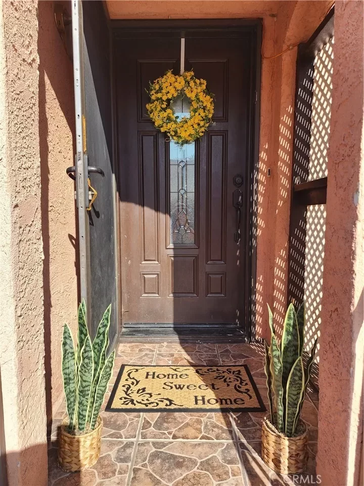4BR Multi-Family for Sale in East Los Angeles, CA