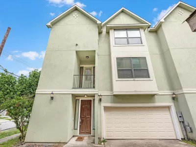 3BR Condo for Rent in Houston, TX