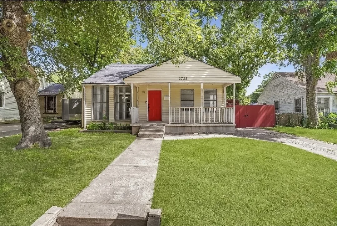 4BR House for Sale in Dallas, TX