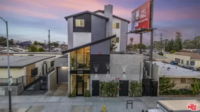 2BR Townhouse for Rent in Los Angeles, CA