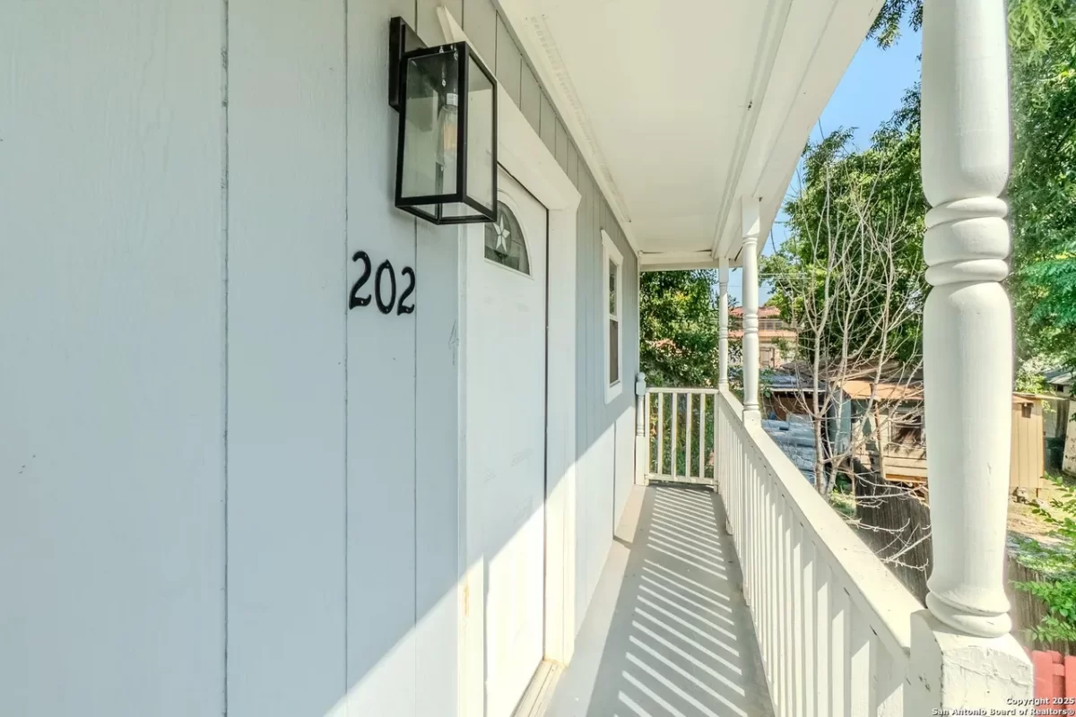 2BR House for Rent in San Antonio, TX