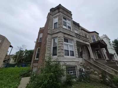 8BR Multi-Family for Sale in Chicago, IL
