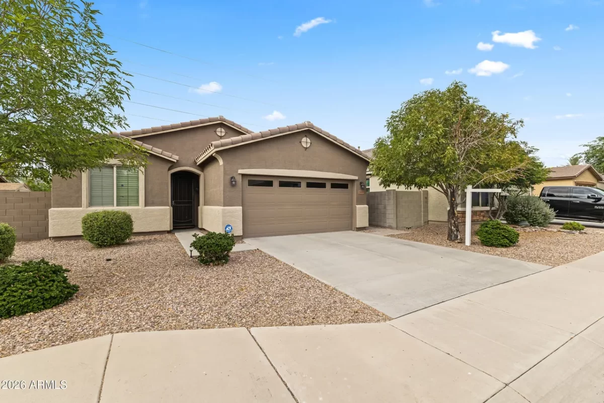 4BR House for Sale in Phoenix, AZ