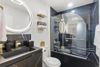 2BR Townhouse for Sale in San Diego, CA