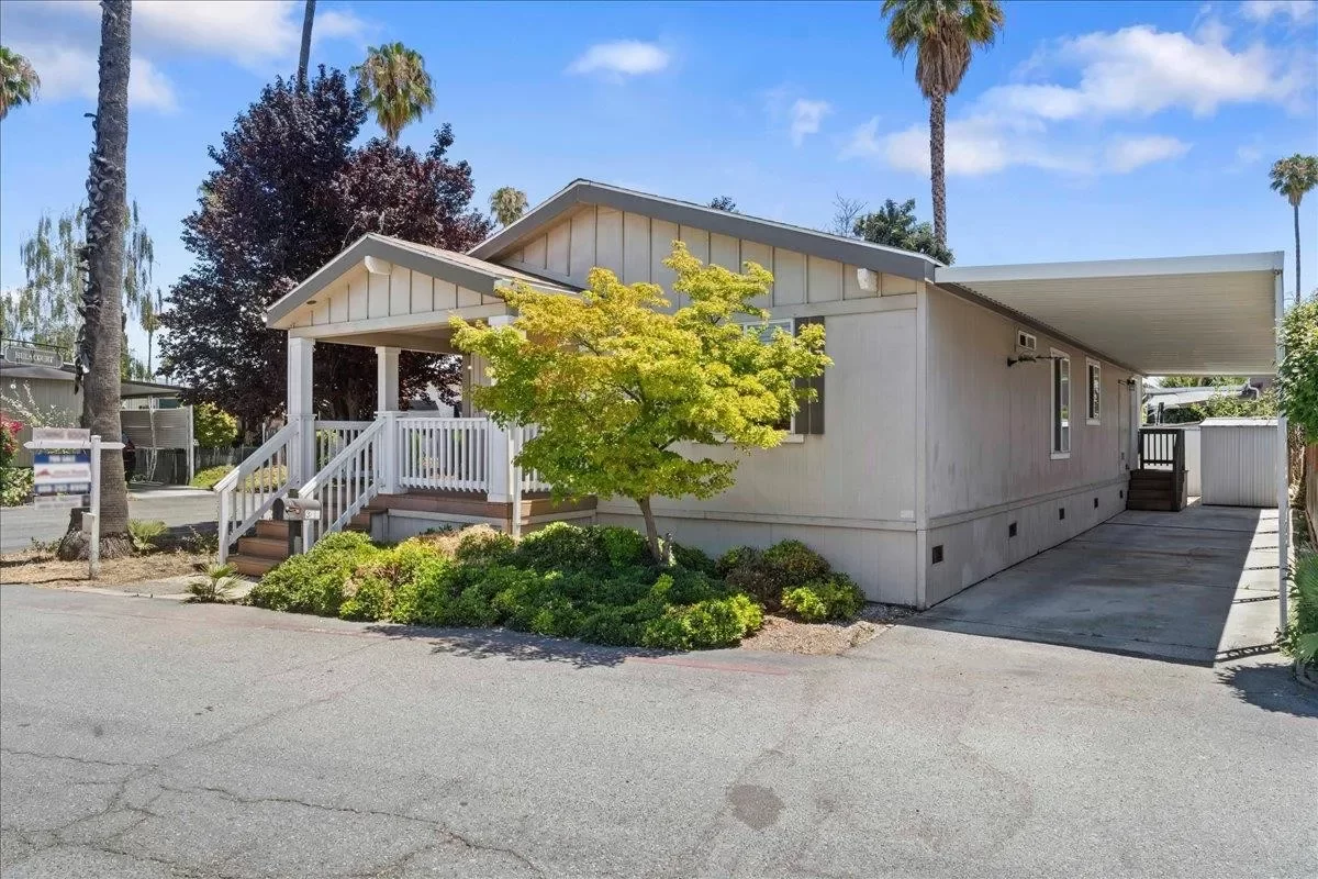 3BR Mobile Home for Sale in San Jose, CA