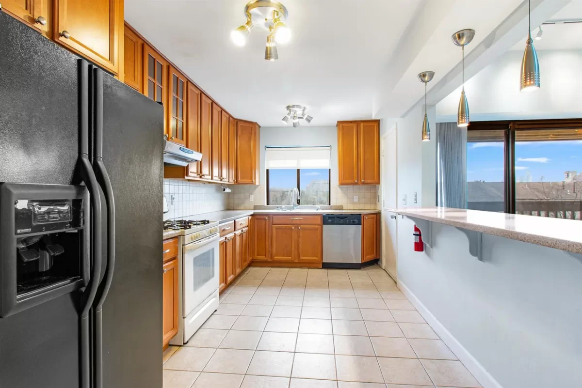 2BR Condo for Rent in Secaucus, NJ