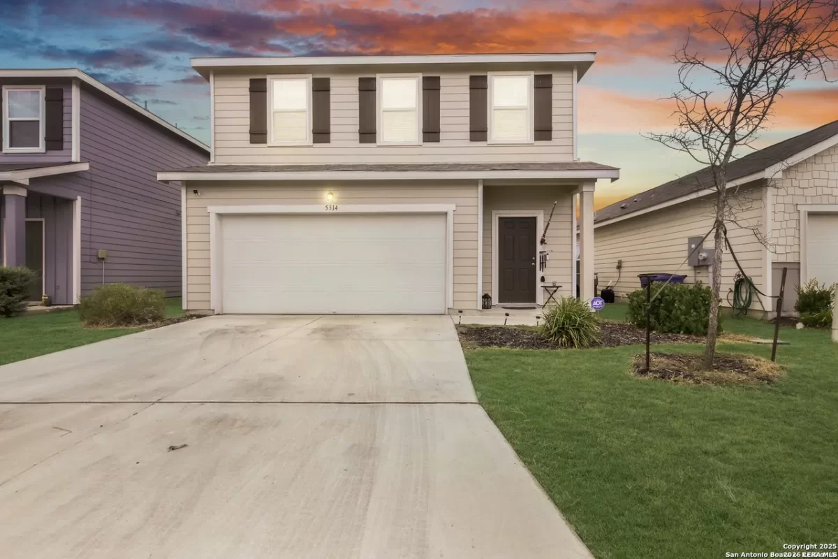 3BR House for Sale in San Antonio, TX