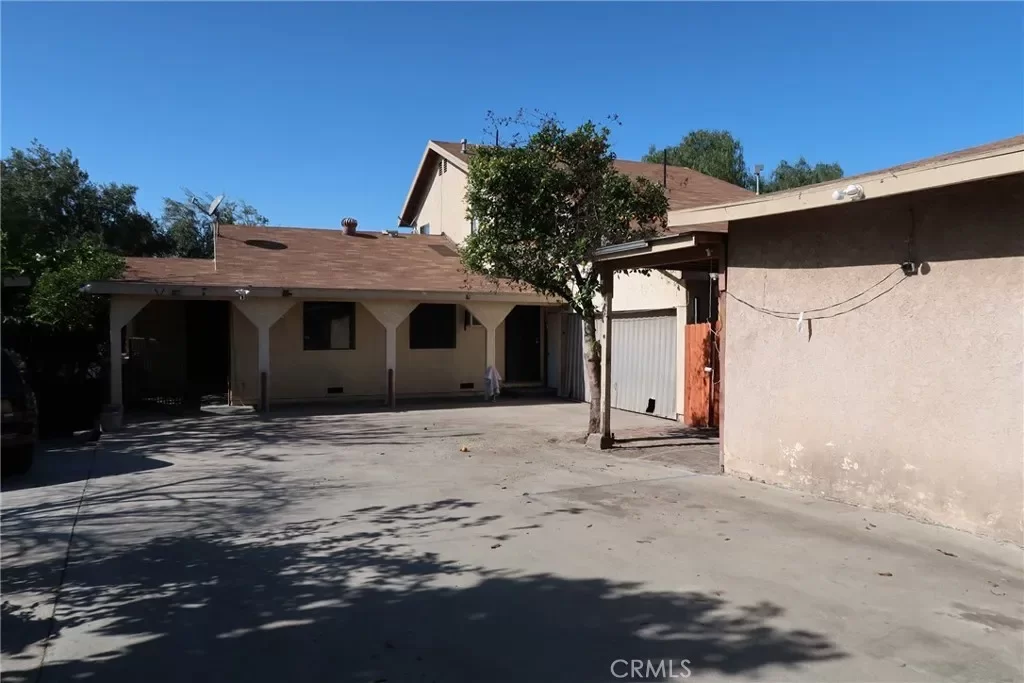 2BR House for Rent in Los Angeles, CA