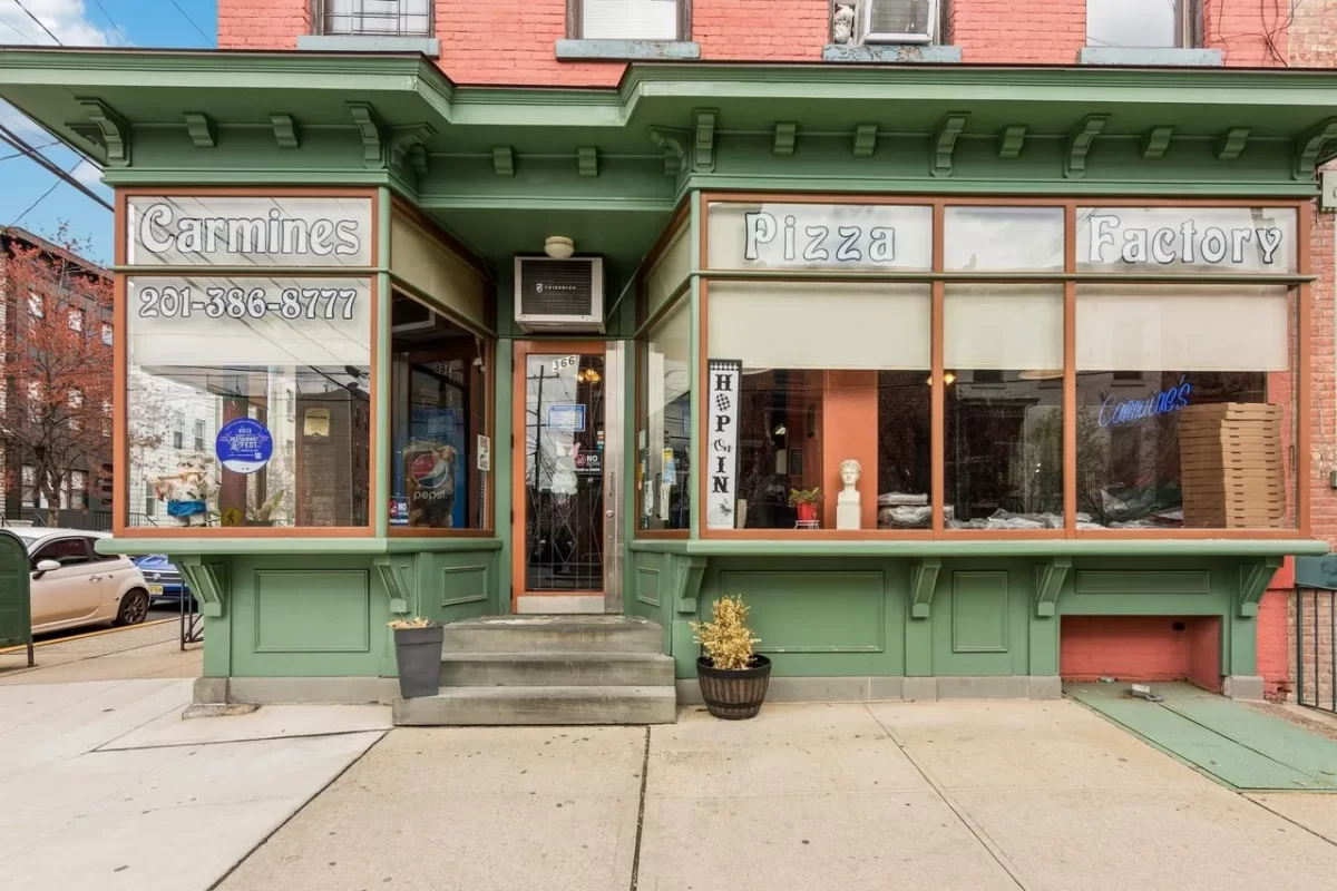 4BR Multi-Family for Sale in Jersey City, NJ