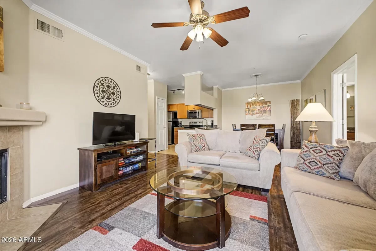 2BR Condo for Sale in Phoenix, AZ
