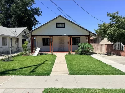 2BR House for Sale in Huntington Park, CA