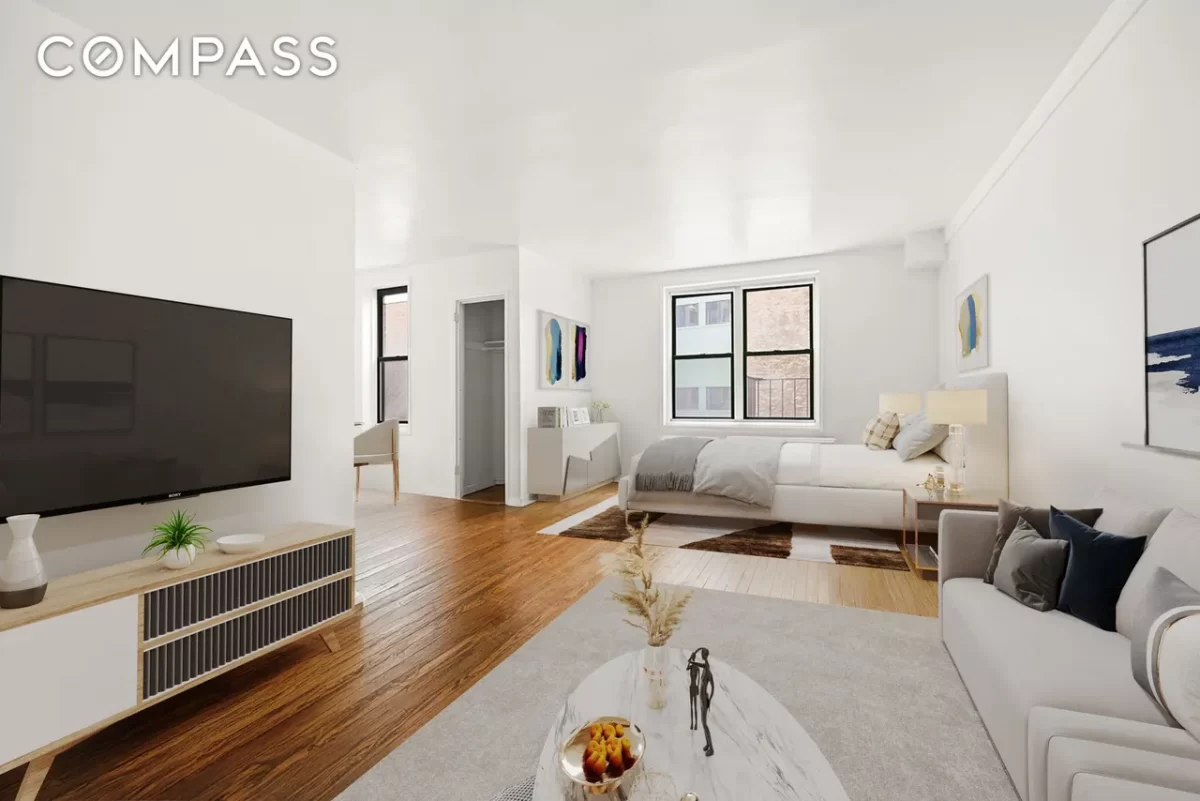 Condo for Sale in Manhattan, NY