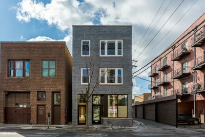 2BR House for Rent in Chicago, IL