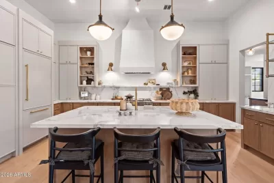4BR House for Sale in Phoenix, AZ