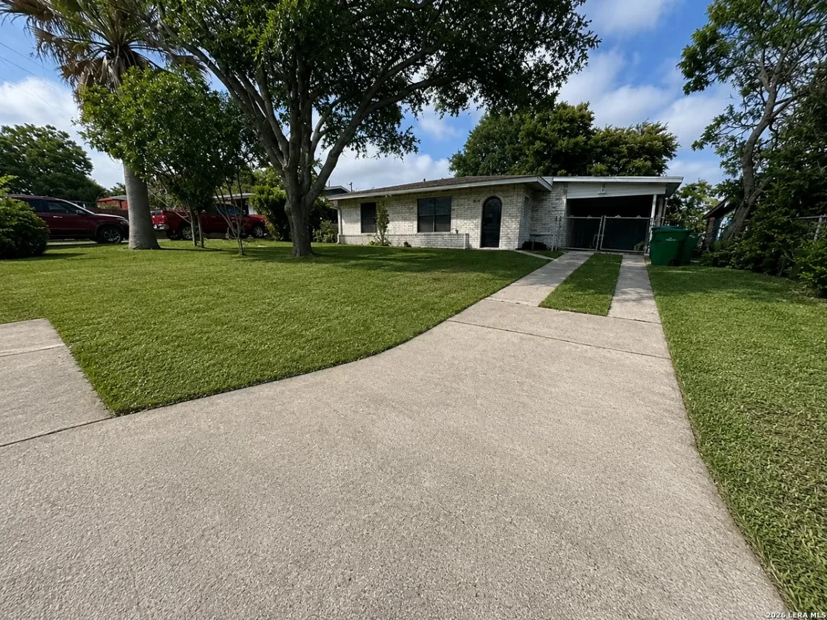 3BR House for Sale in San Antonio, TX